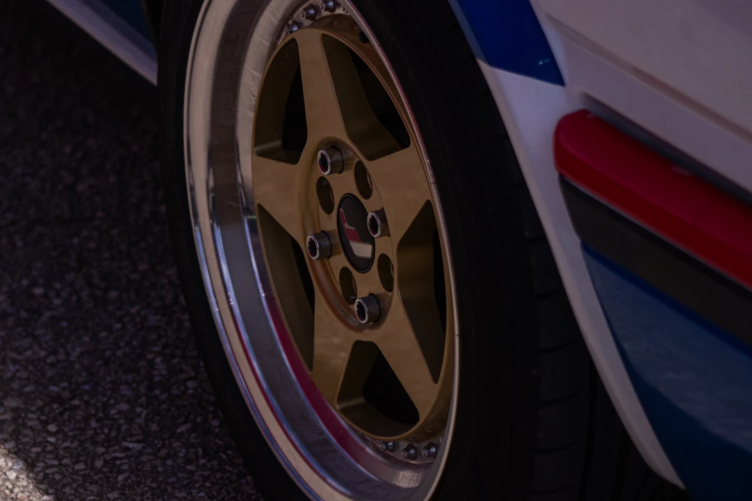 Nissan Bluebird rim